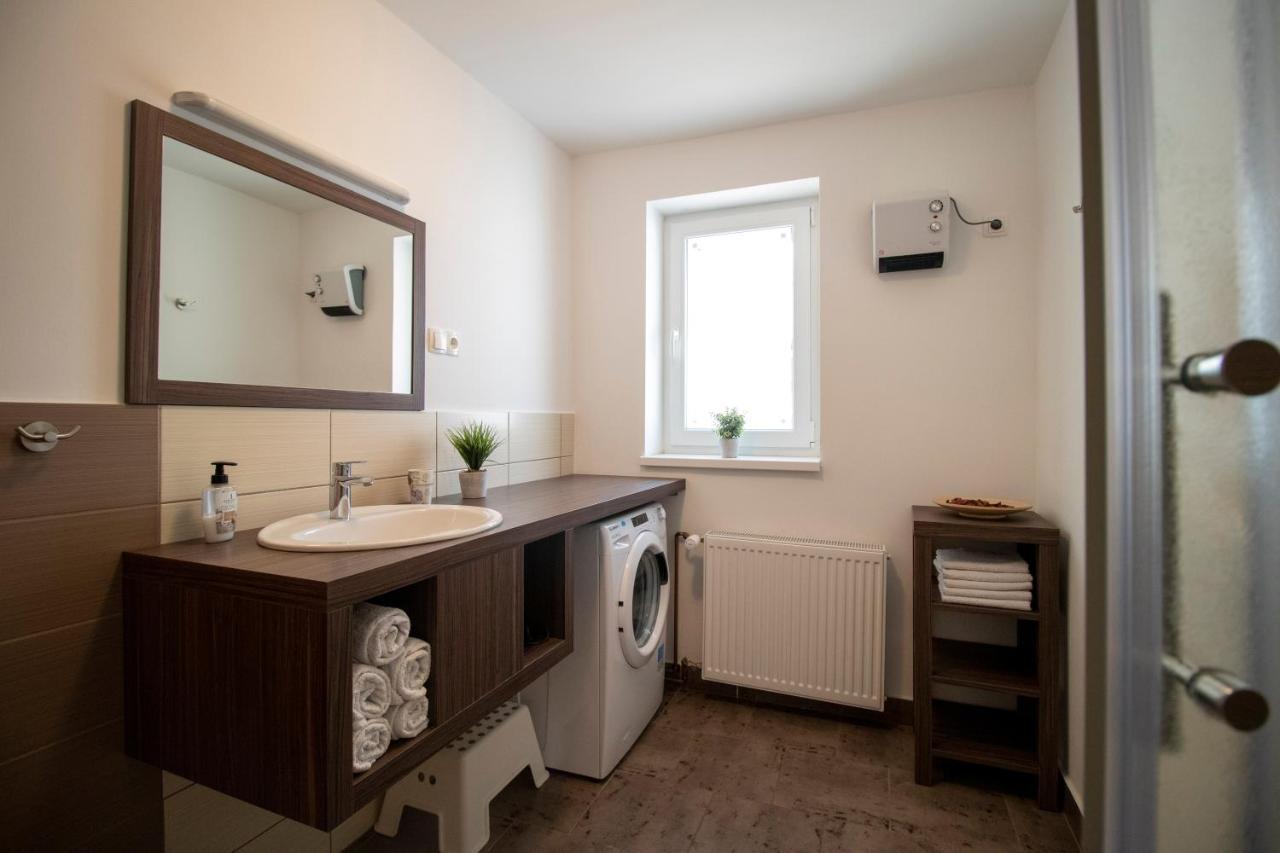 Apartments Pod Bregom Kranjska Gora Bagian luar foto